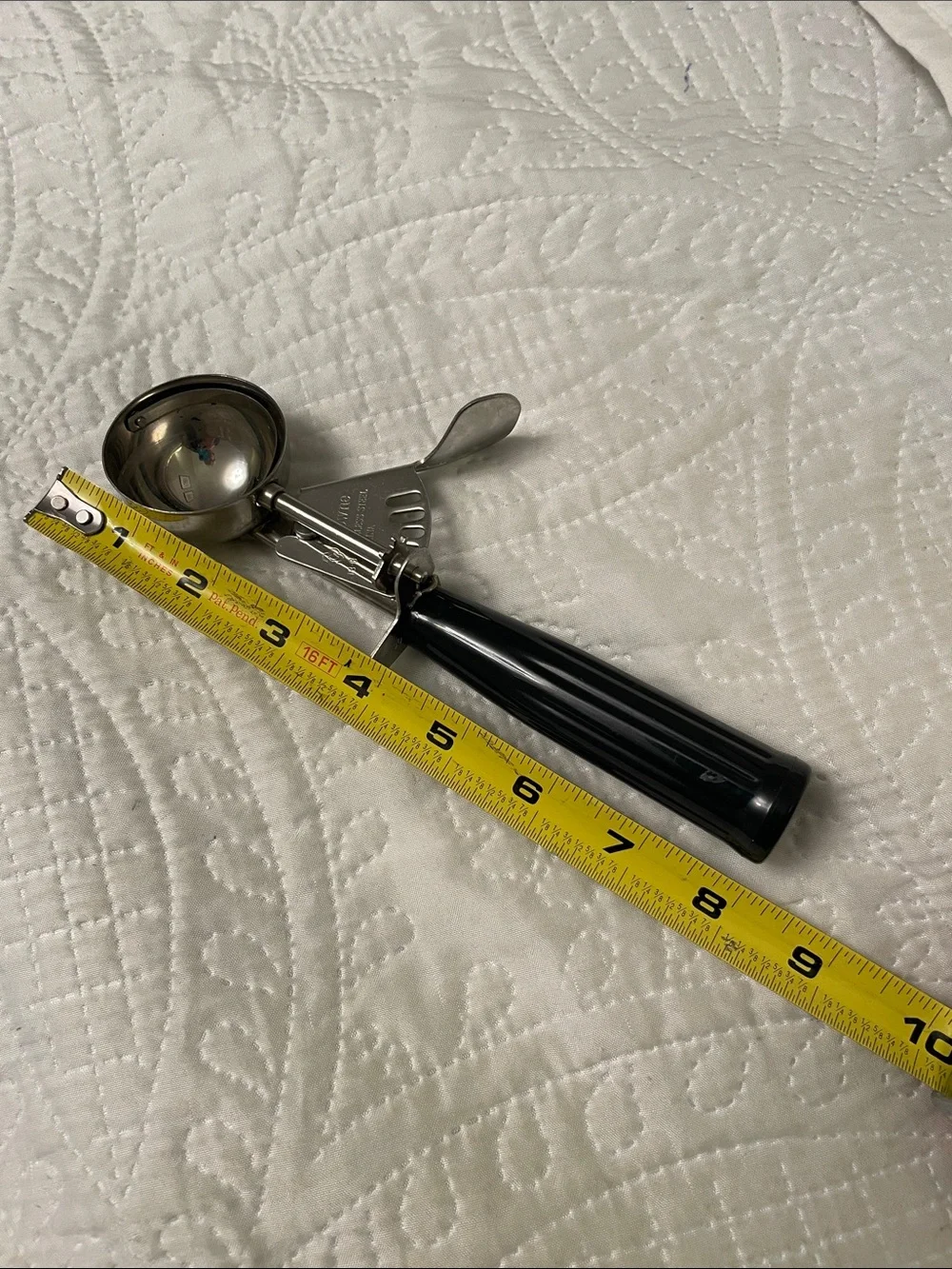 Browne Brand Scoop for Ice Cream Cookie Dough Meatballs Works Great
